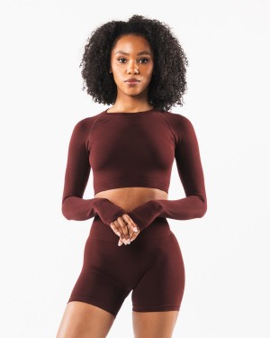 Alphalete Stratus LS Crop Langermet Dame Sangria | RSANKB-754