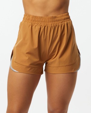 Alphalete Stride Kort 3" Shorts Dame Chestnut | ALNXTK-534