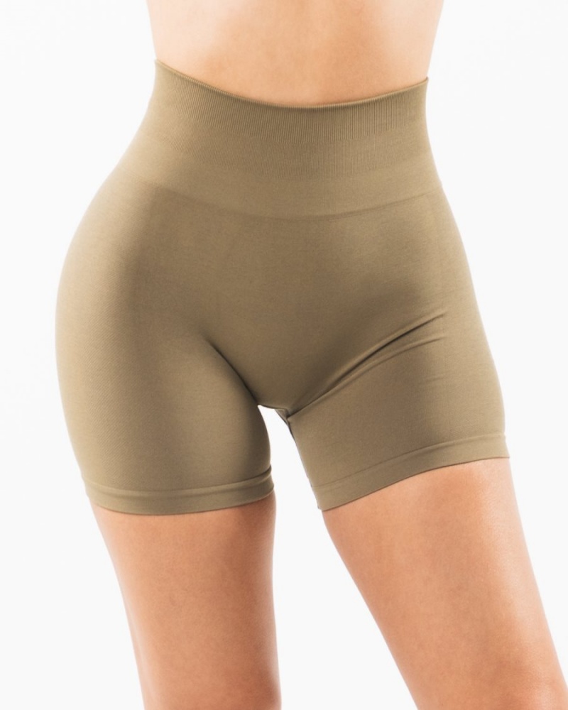 Alphalete Amplify Kort 4.5" Shorts Dame Willow | IGZSVW-463