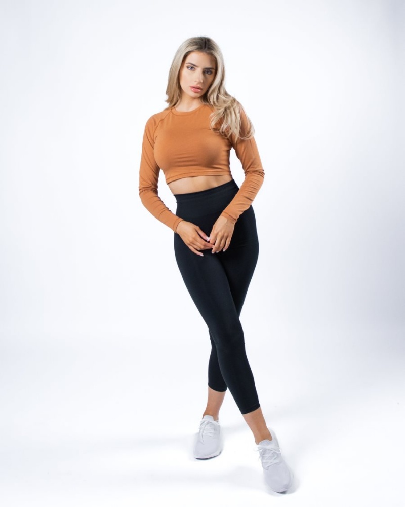 Alphalete Evo Long Sleeve Crop Langermet Dame Camel | QGKTRO-417